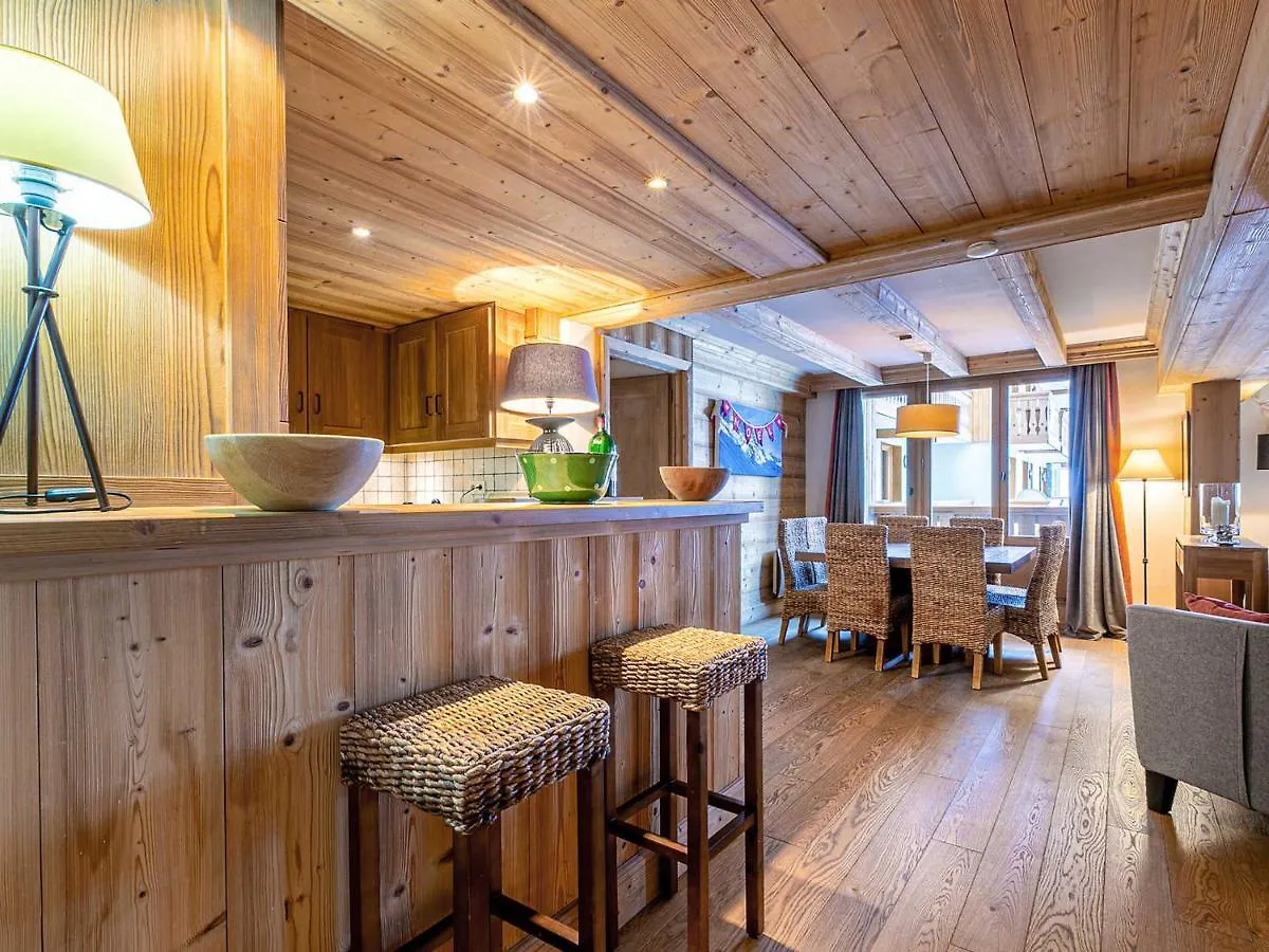 Prestigieux Appartement De 140M² Aux Pieds Des Pistes, Proche Village Enfants, Val-D'Isere - Fr-1-694-114